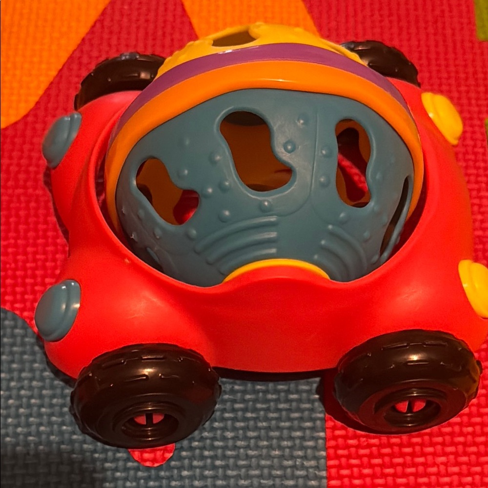 Playgro Junyju Rattle and Roll Car
 with Rolling Wheels